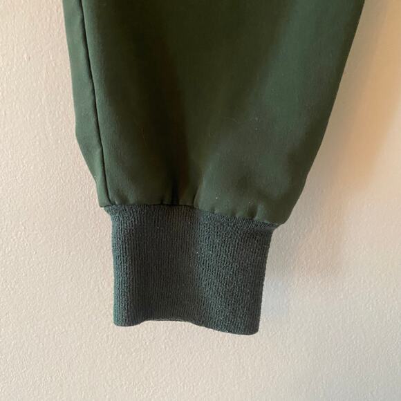 FIGS Dark Moss Green Tansen Jogger Scrub Pants Uniform Men's size Small Short - Picture 6 of 8